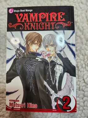Vampire Knight Vol 2 Manga Paperback Matsuri Hino English VIZ Shojo Beat Tome